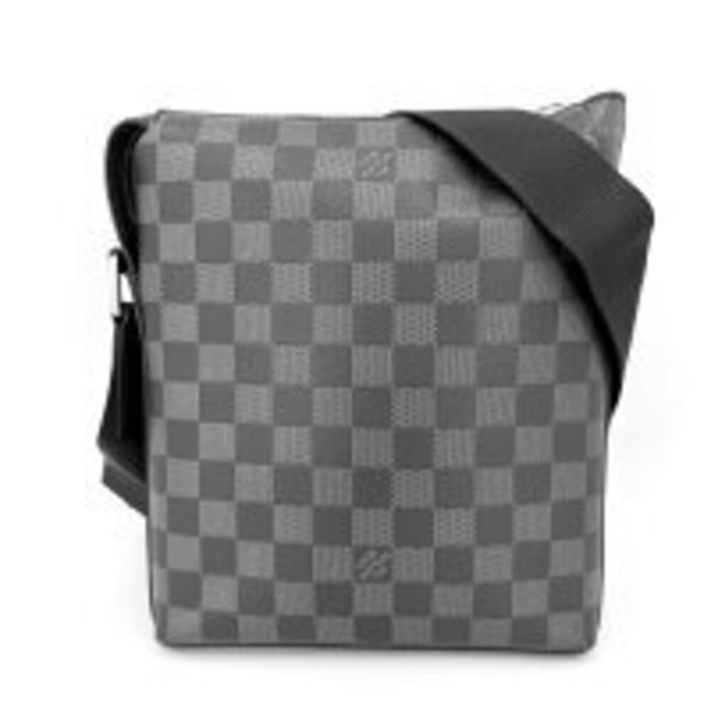 Louis Vuitton Damier Infini Black Discovery Messenger Shoulder Bag Crossbody